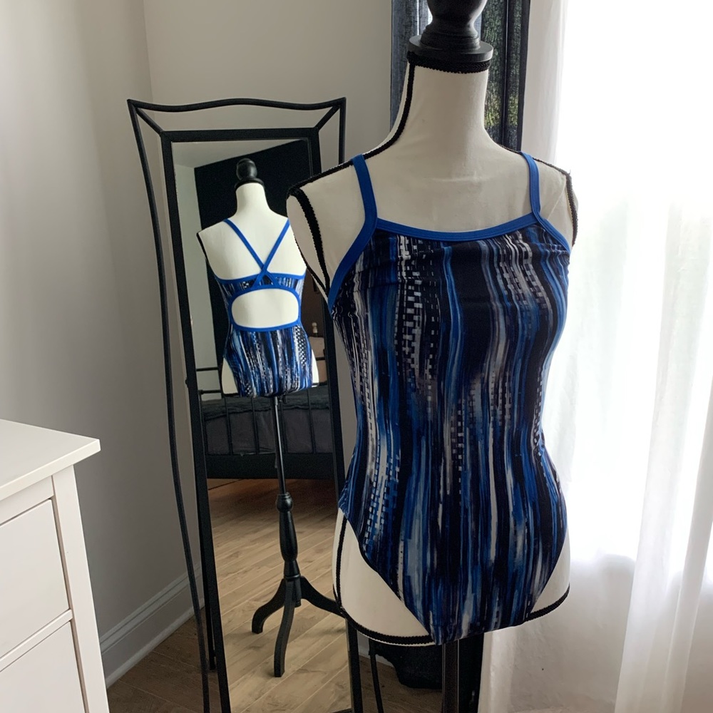 Speedo one piece swimming suit Blue/Black, size 8/34 EUC